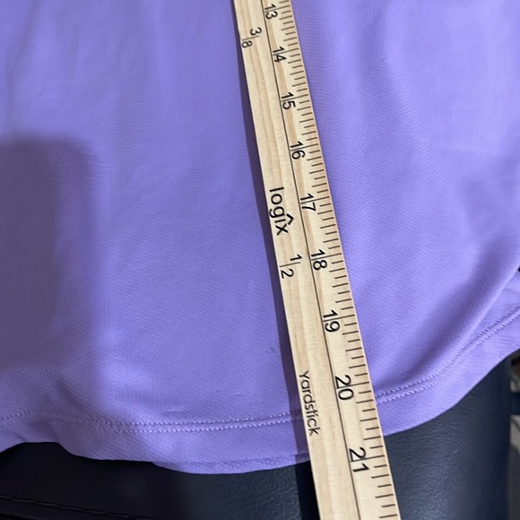 Nike Purple/lavender short Sleeve Top, nylon material NWOT TAG PULL - Picture 9 of 11